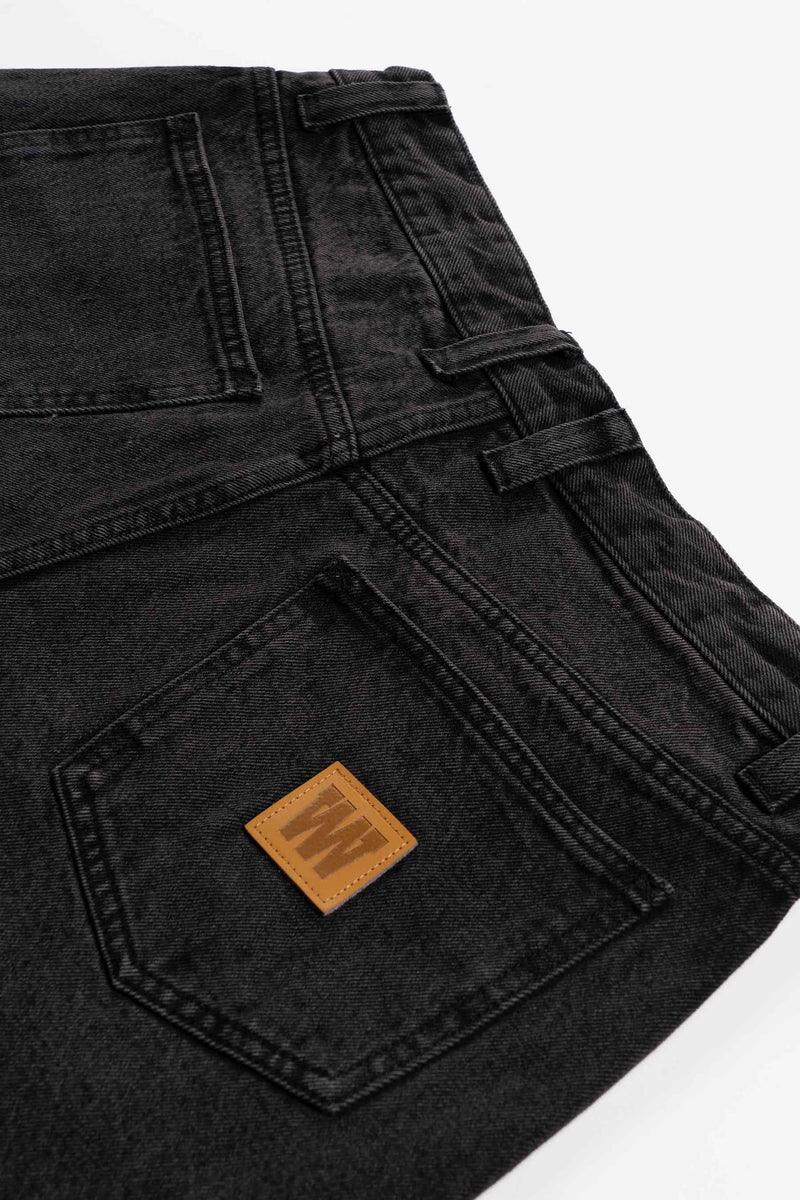 Baggy Denim Short - Leather Patch