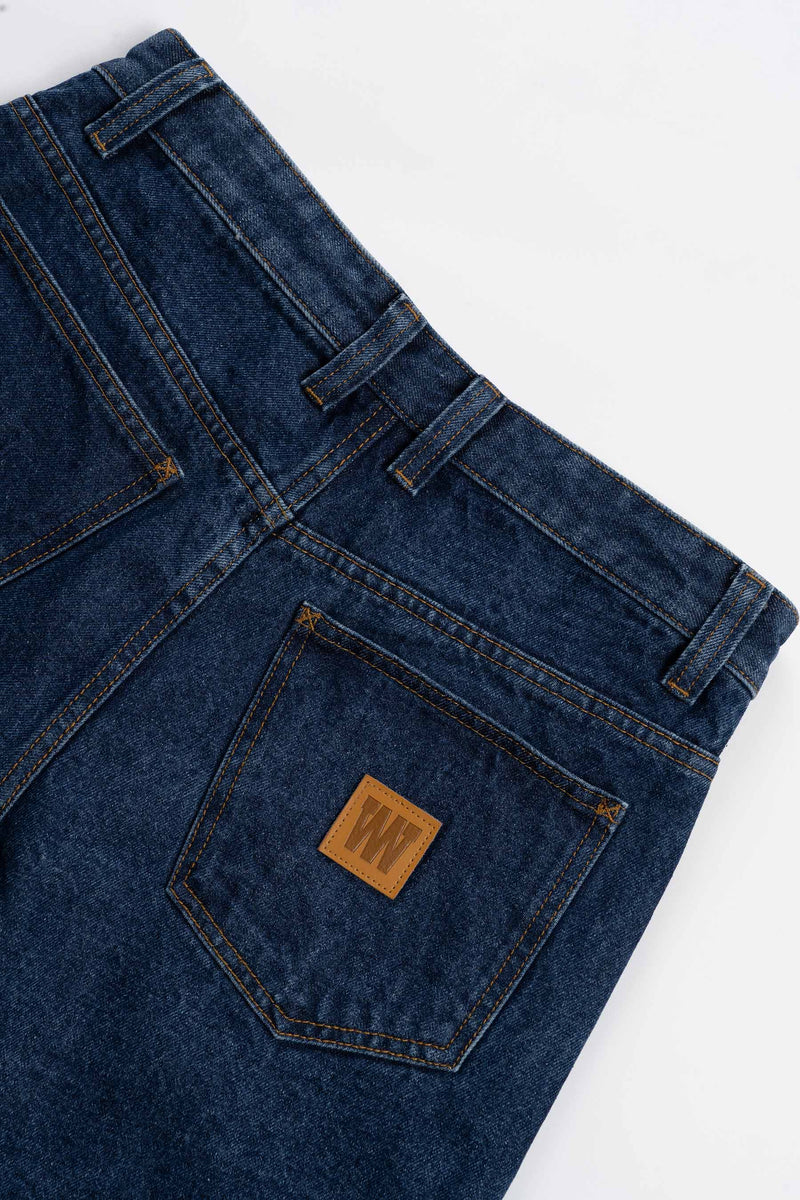 Baggy Denim Short - Leather Patch