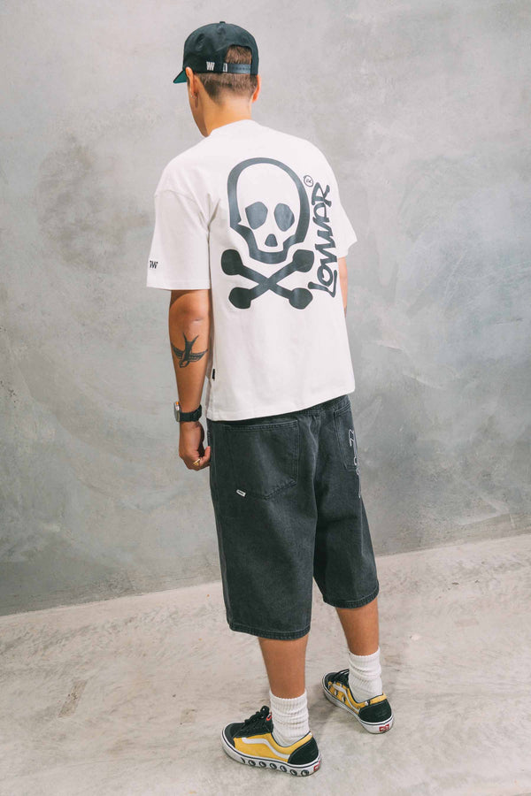 Beefy Tee 2.0 - Crossbones